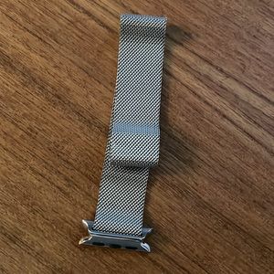 Genuine Apple Milanese Stainless Steel Watch band. 38mm